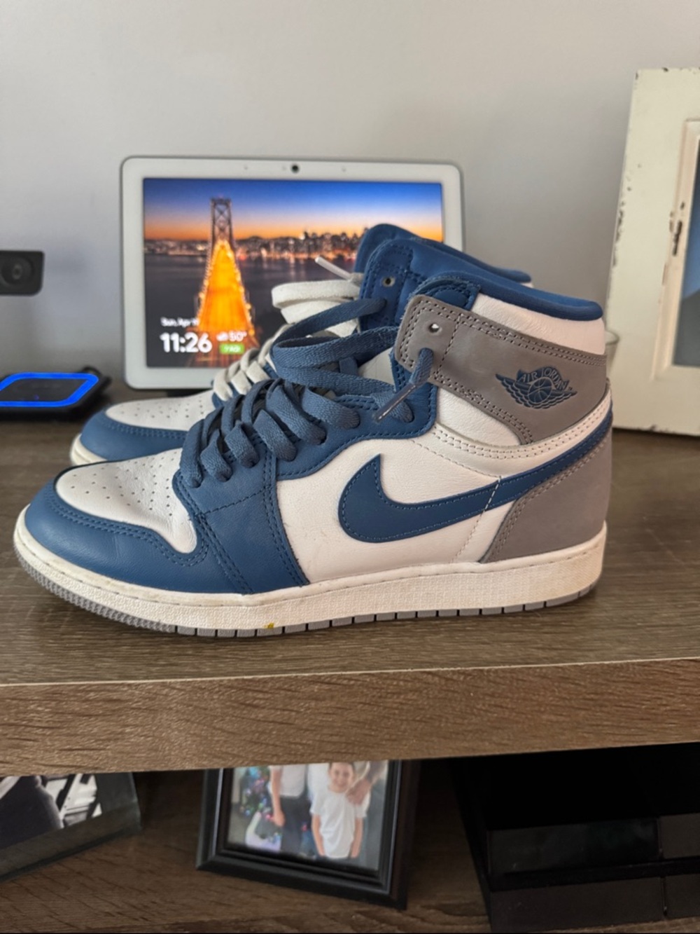 Nike size 7 Jordan 1s True Blue edition Excellent condition own a few times